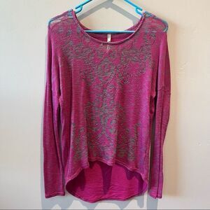 LOVE MARKS Lightweight Sweater with Burn-though Design Size XS